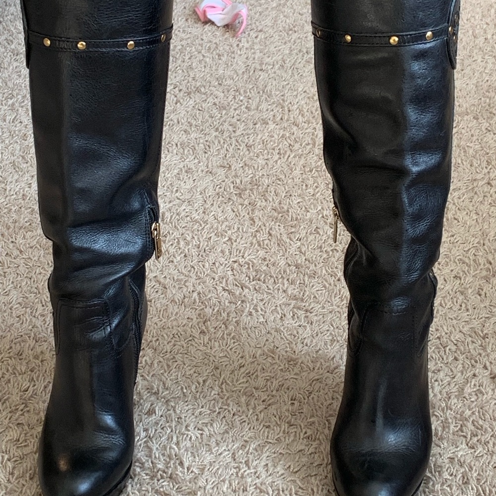 4 inch black Tory Burch boots - Picture 2 of 4